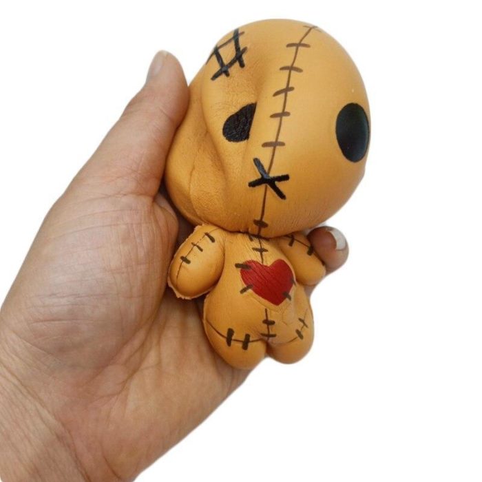 Squishyie Poupée Vaudou
