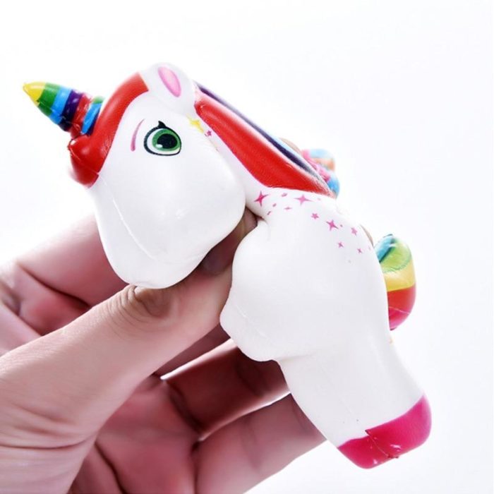 Squishy Licorne Volante étoile écrabouillé