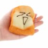 squishy toast écrasé